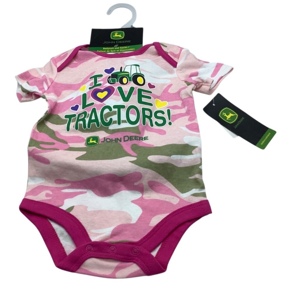 John Deere Pink Camo I Love Tractors Baby Bodysuit Matching Socks Set 12M NEW